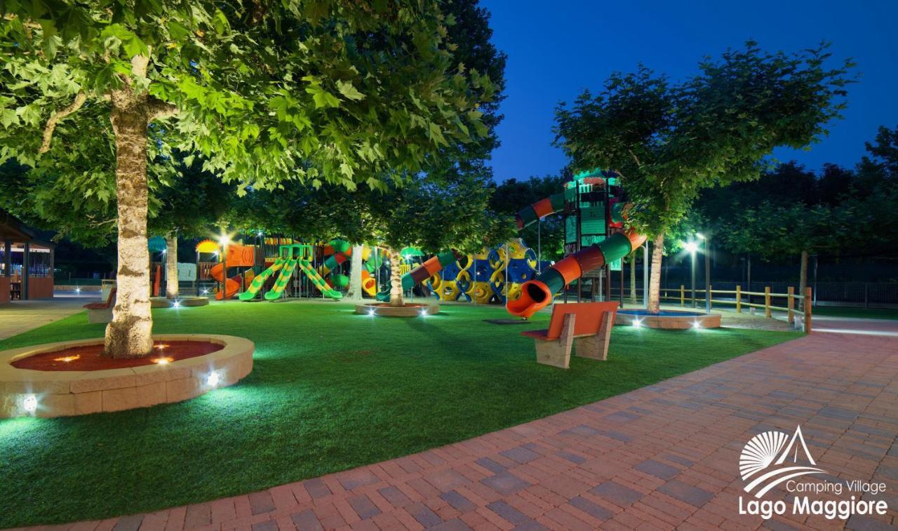 Camping Village Lago Maggiore Dormelletto Exterior foto