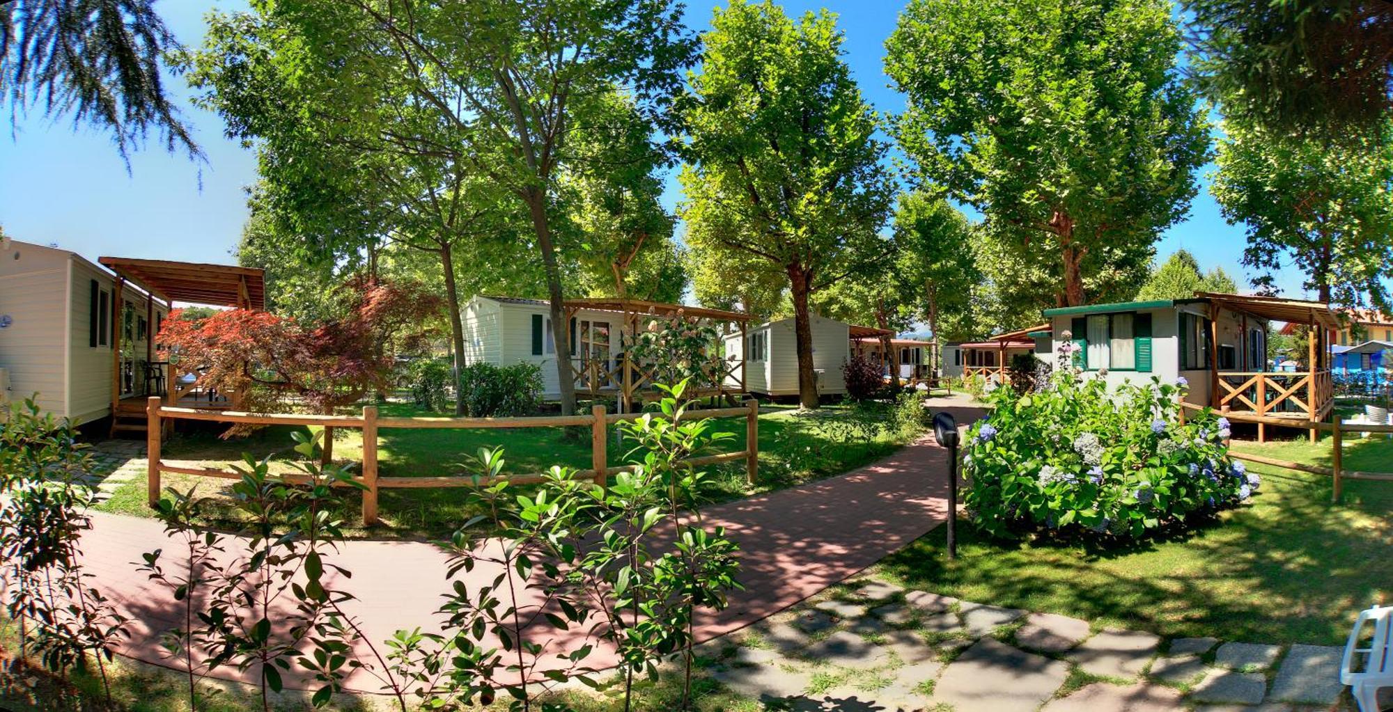 Camping Village Lago Maggiore Dormelletto Habitación foto